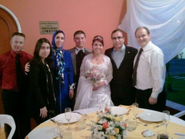 عشق آغاز آدمیزادی است